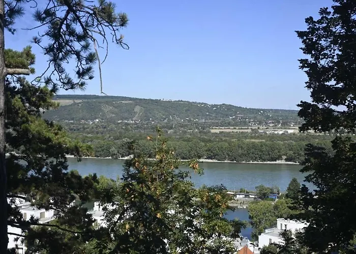 Peaceful Danube View & Still Close To *